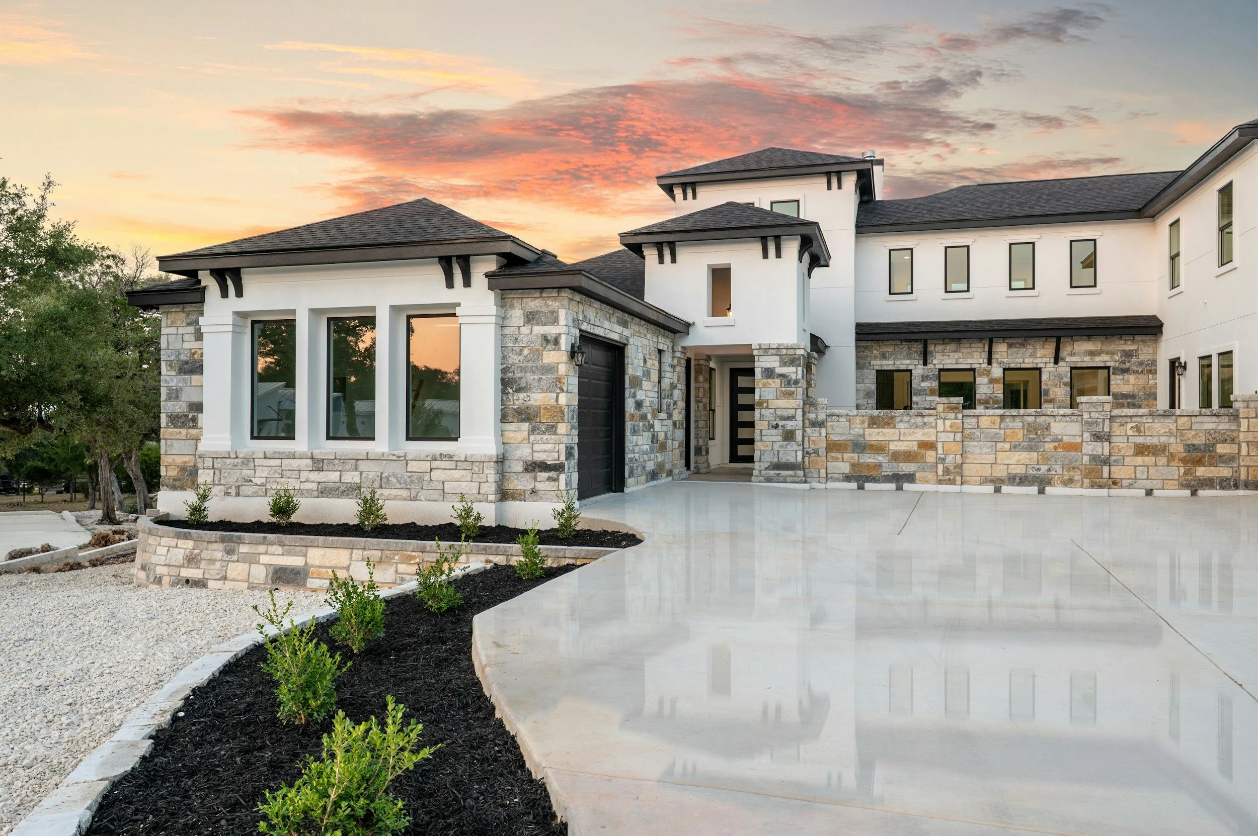 Designing a Custom Home Around Your Lot: Why Layout Matters More Than Size