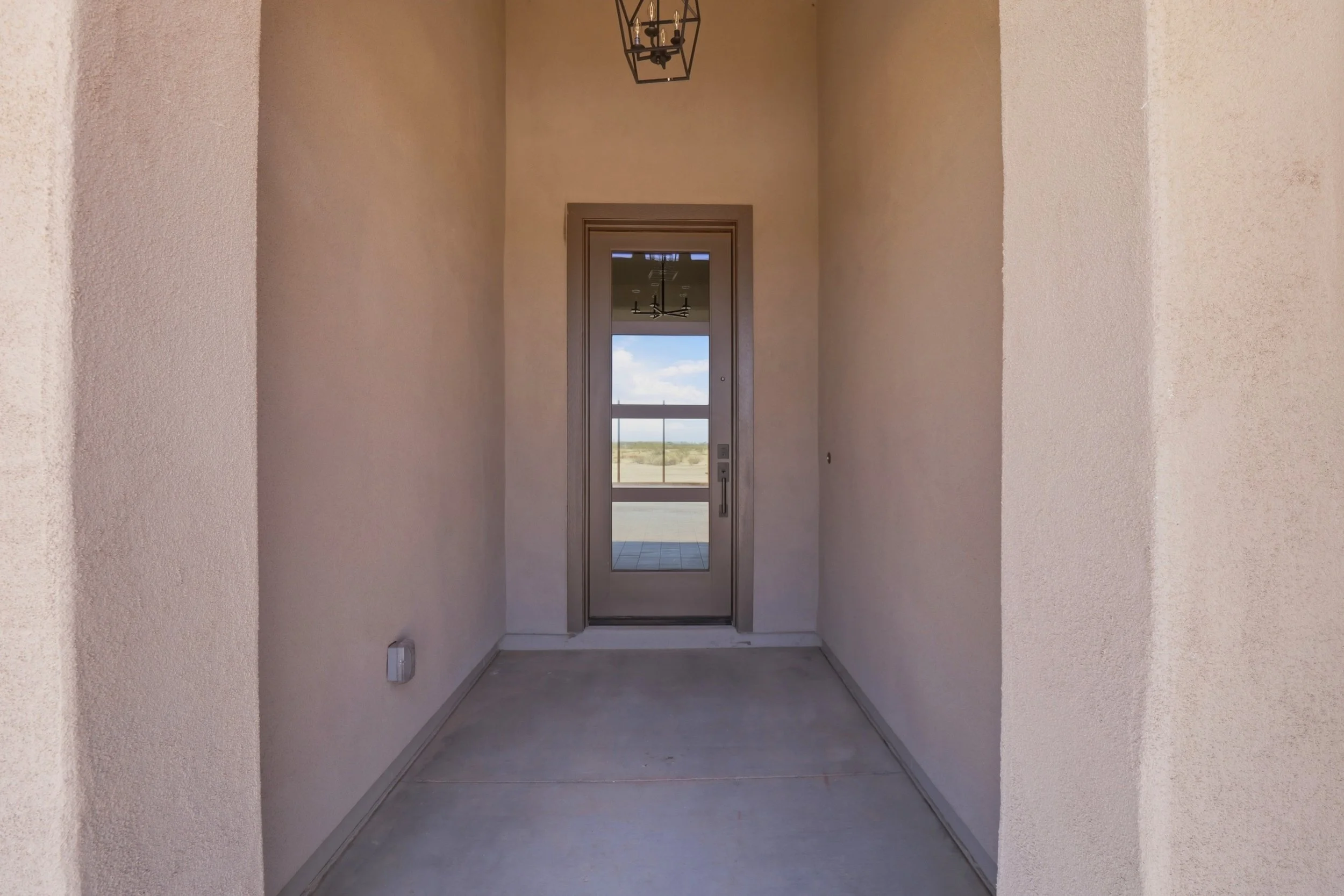 McCartney Spec 1849 — front entry