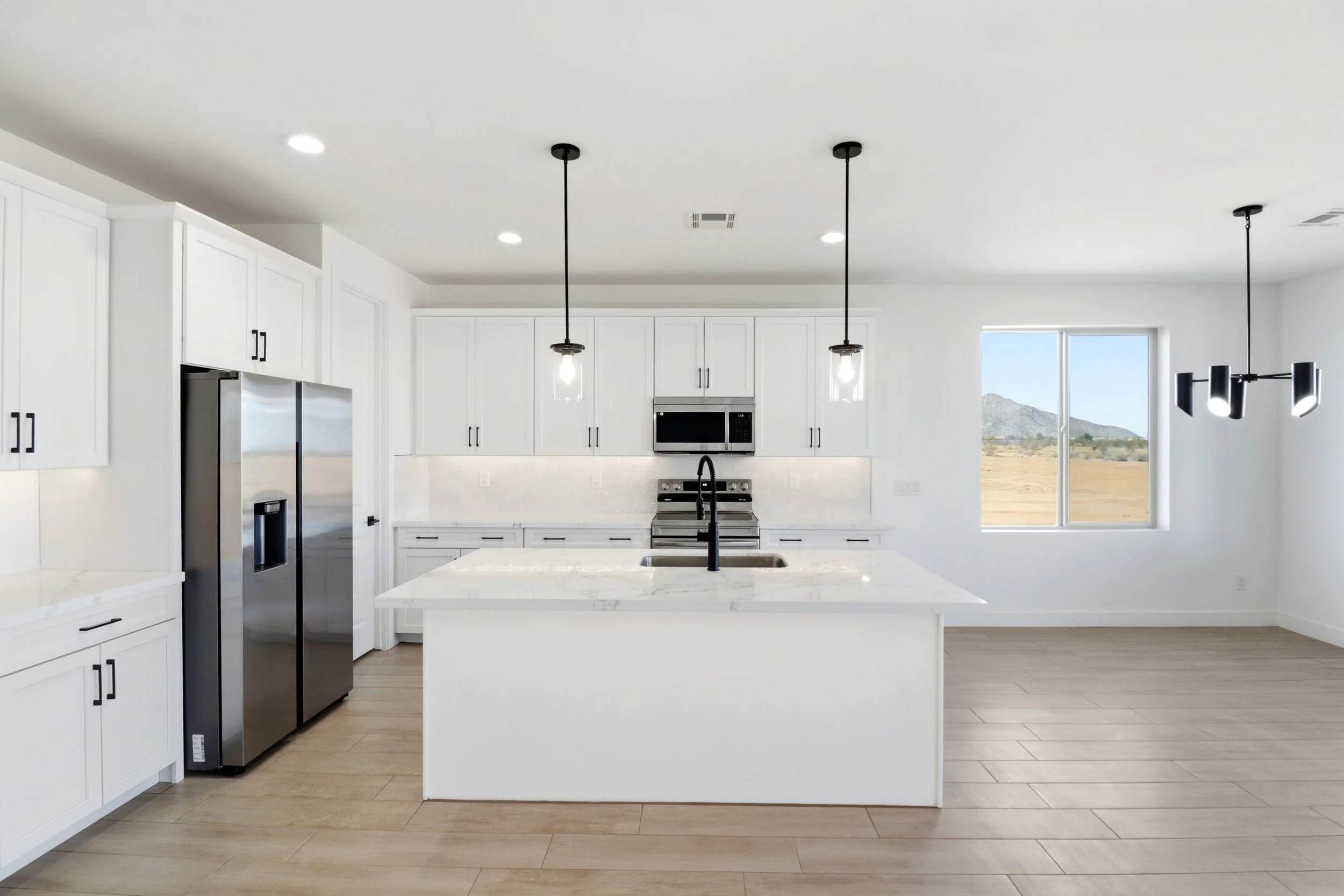 McCartney Spec 1644 — living area